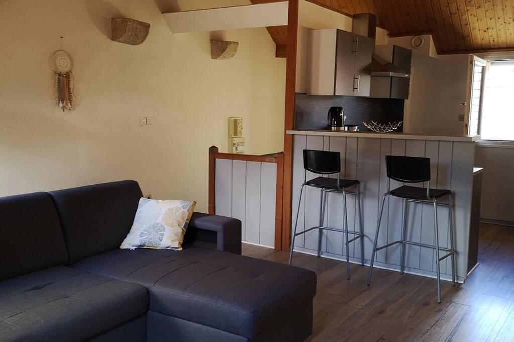 Duplex Au Centre Ville, Dans Cour Interieure Calme Dole Luaran gambar